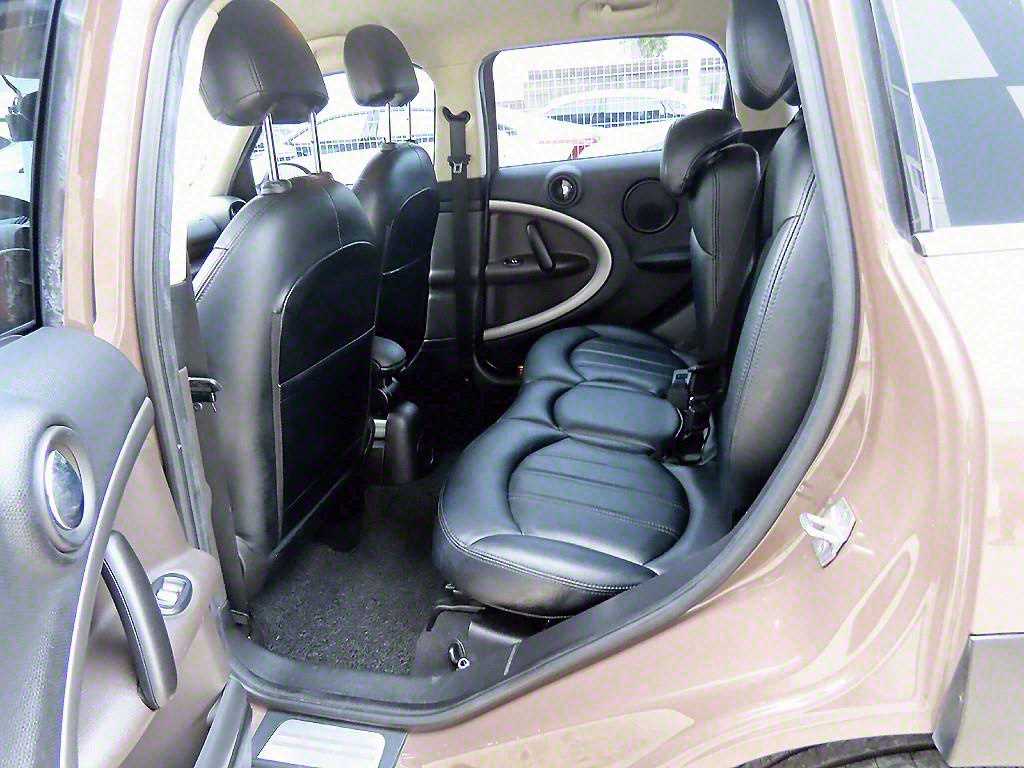 Mini Countryman - Vista 6