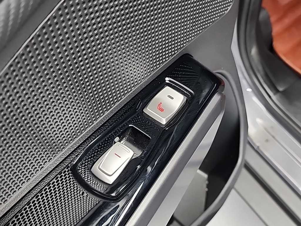 Ssangyong Tivoli 2017 Gris - Importación desde Corea - HF Imports Iquique - Foto 13