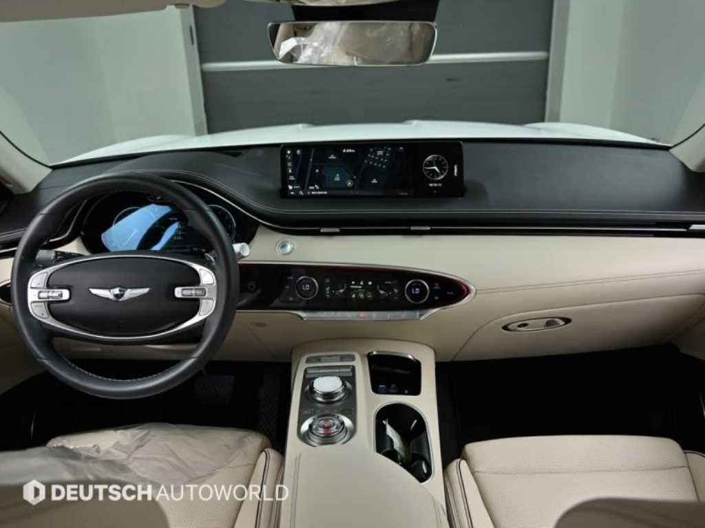 Genesis GV70 - Vista 7