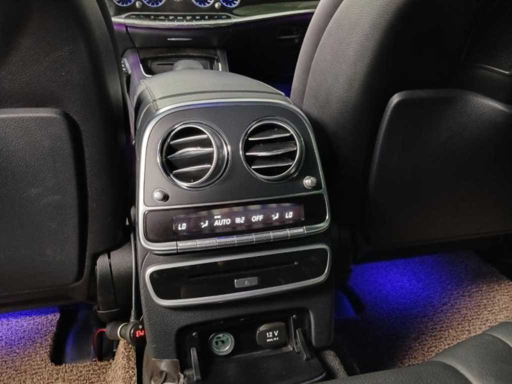 Mercedes Benz S Class - Vista 8