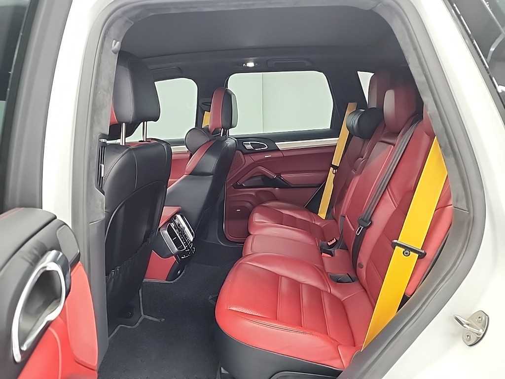 Porsche Cayenne - Vista 12