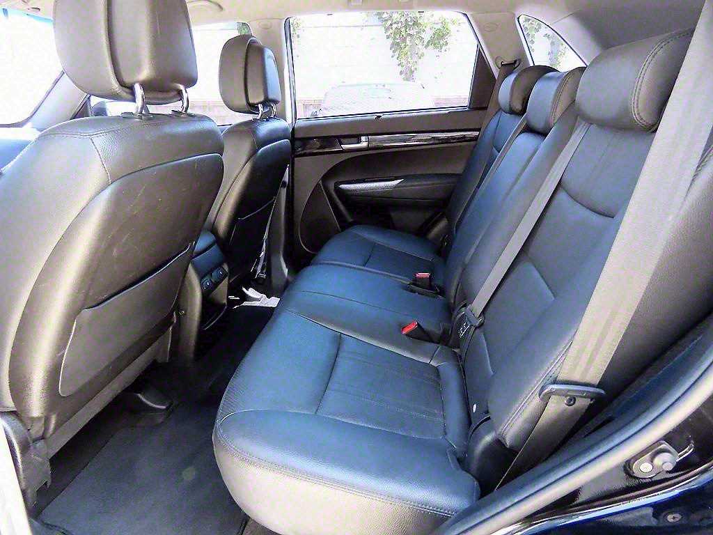 KIA Sorento - Vista 6