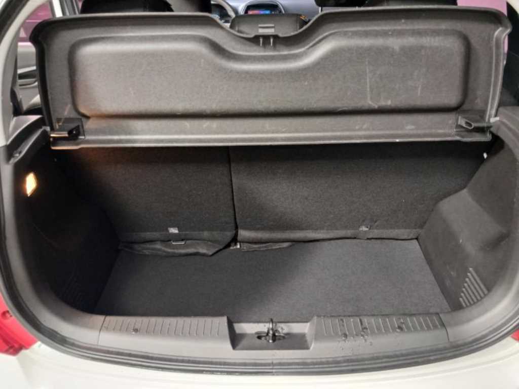 Chevrolet Spark 2016 Blanco - Importación desde Corea - HF Imports Iquique - Foto 17