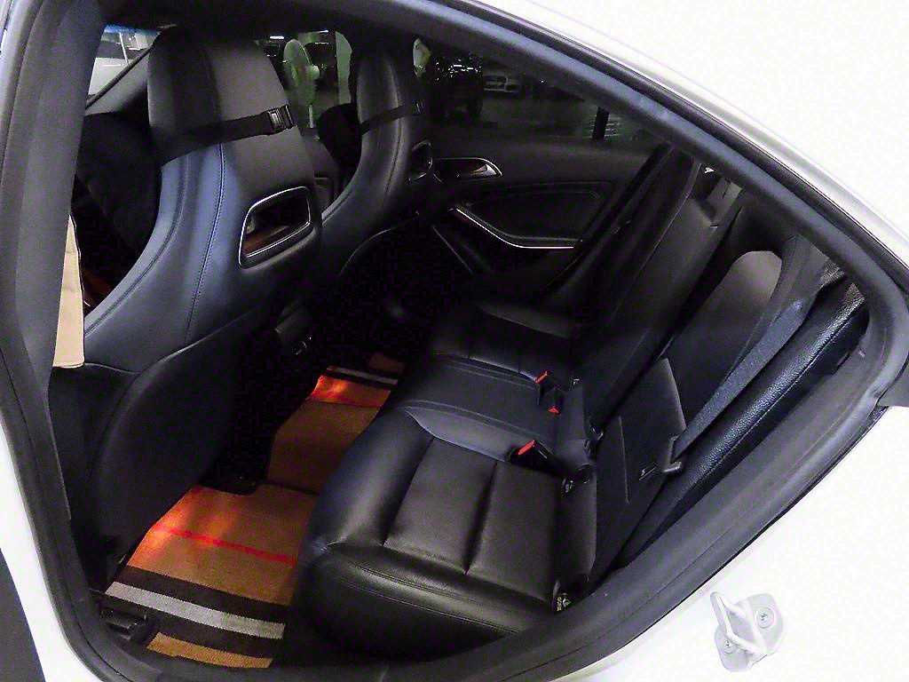 Mercedes Benz CLA Class - Vista 7