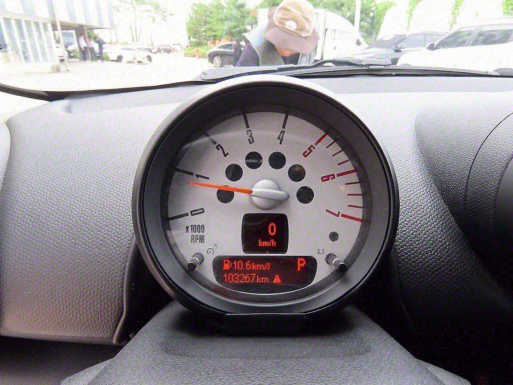 Mini Countryman - Vista 9