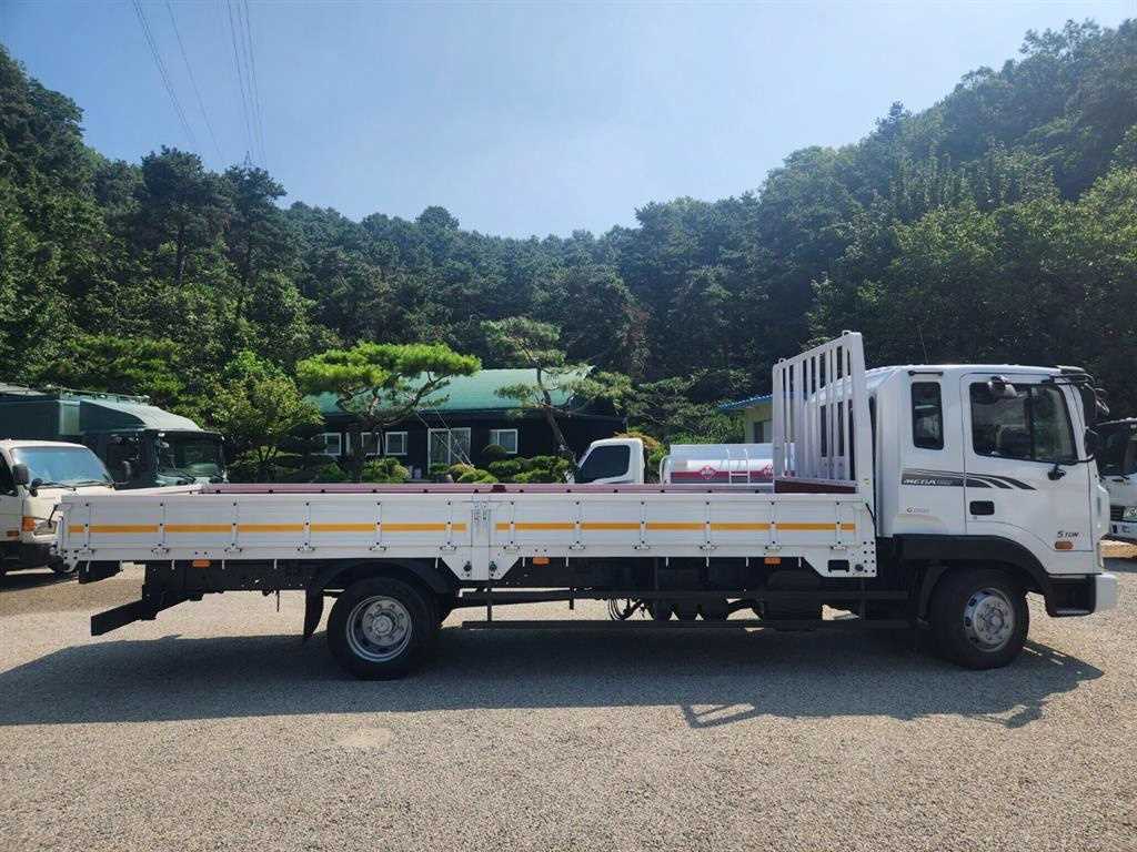 medium and large cargo Cargo - Vista 10