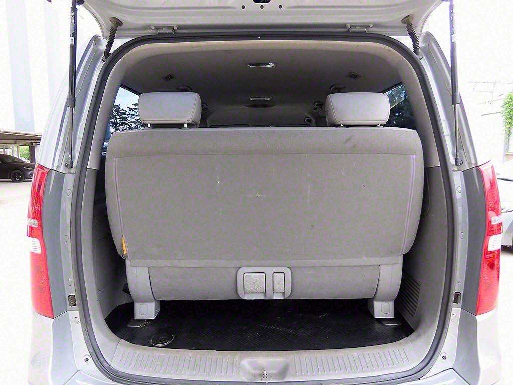 HYUNDAI Starex 2018 Plateado - Importación desde Corea - HF Imports Iquique - Foto 16