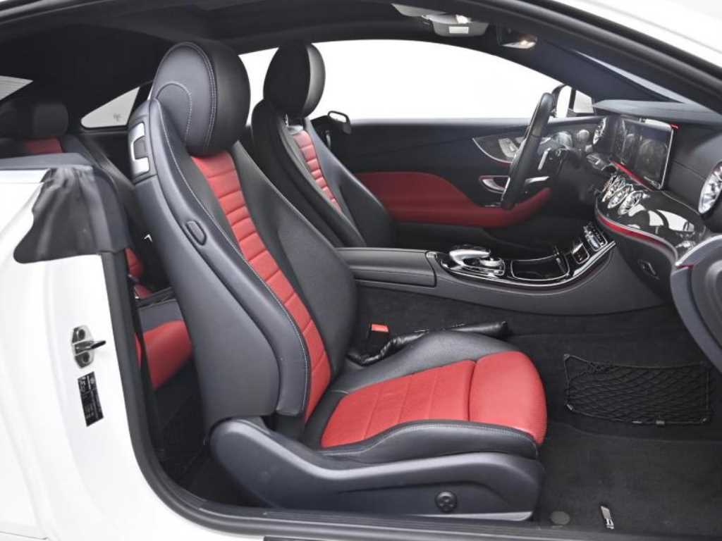 Mercedes Benz E class - Vista 10