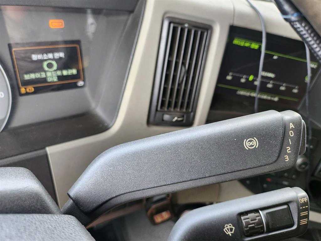 medium and large cargo Cargo 2015 Amarillo - Importación desde Corea - HF Imports Iquique - Foto 15