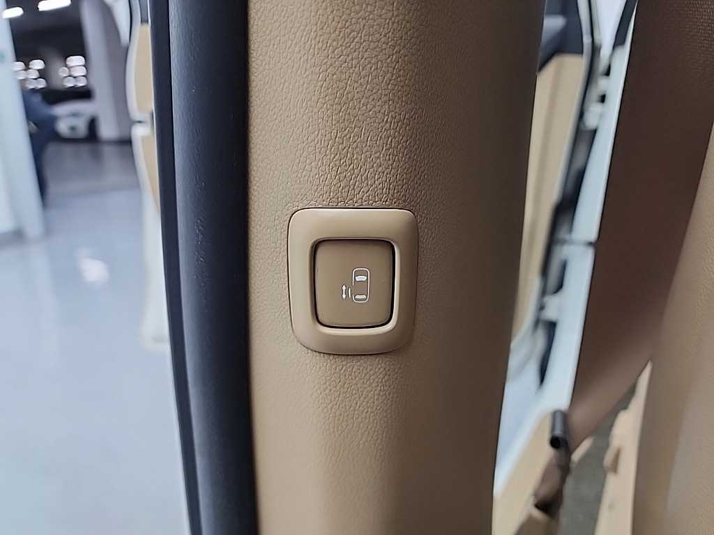 KIA Carnival 2016 Blanco - Importación desde Corea - HF Imports Iquique - Foto 14