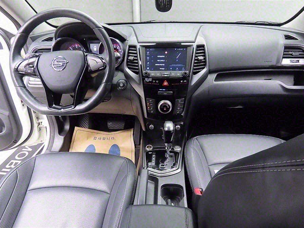 Ssangyong Tivoli - Vista 7