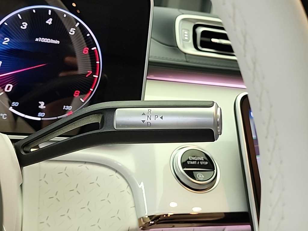 Mercedes Benz S Class - Vista 8