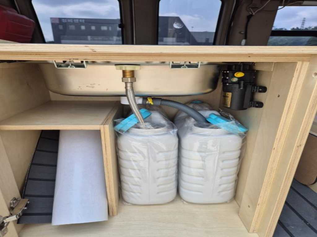 Chevrolet Express van - Vista 4