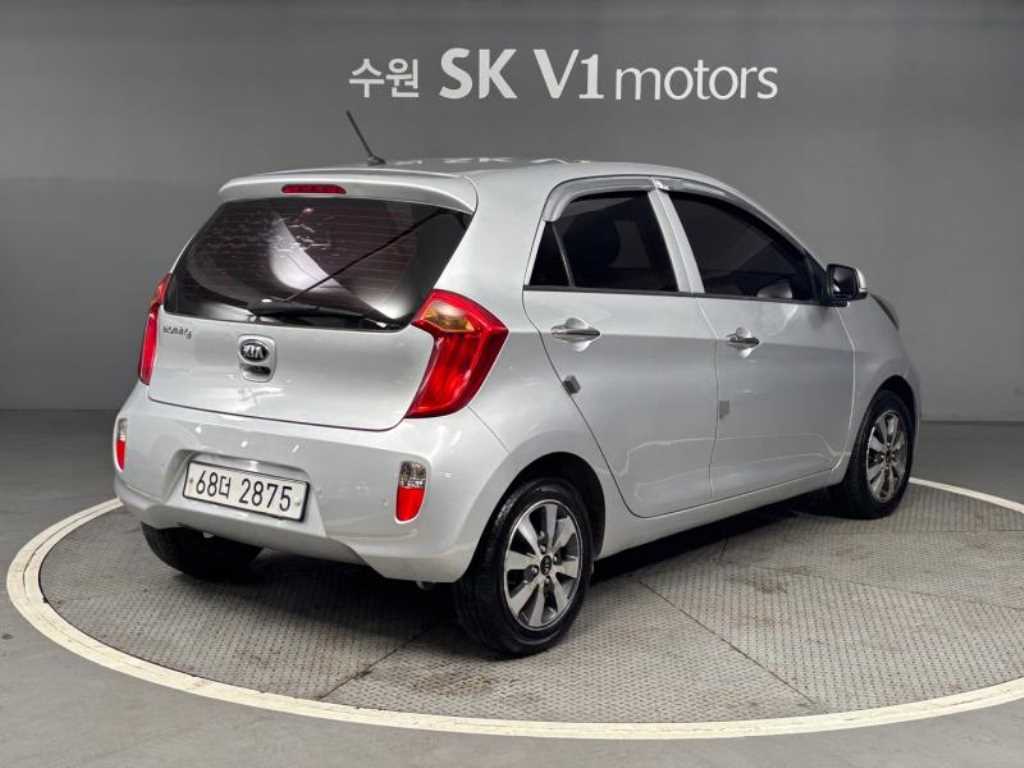 KIA Morning - Vista 4