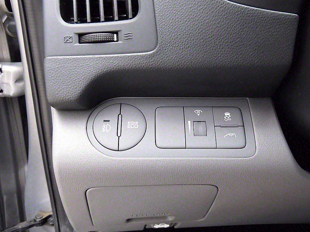 HYUNDAI Starex 2018 Plateado - Importación desde Corea - HF Imports Iquique - Foto 13