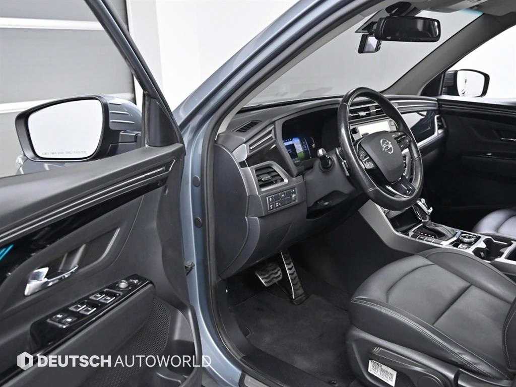 Ssangyong Korando - Vista 11