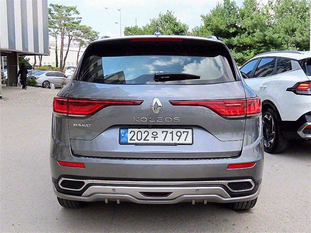 SAMSUNG QM6 - Vista 4