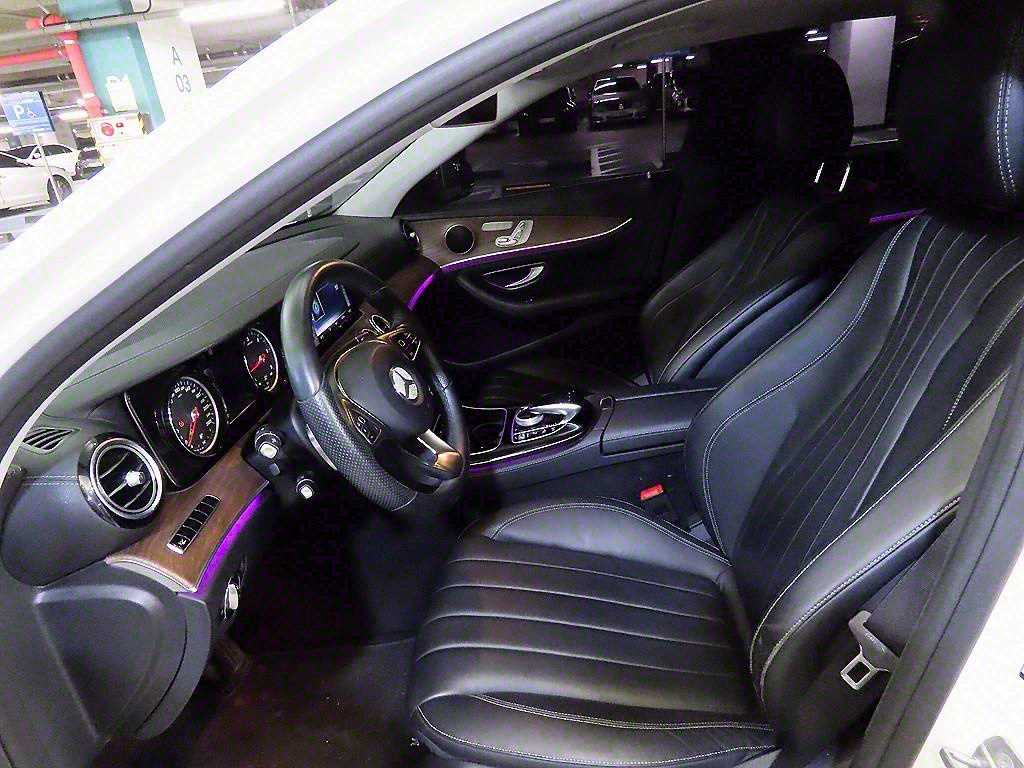 Mercedes Benz E class - Vista 6