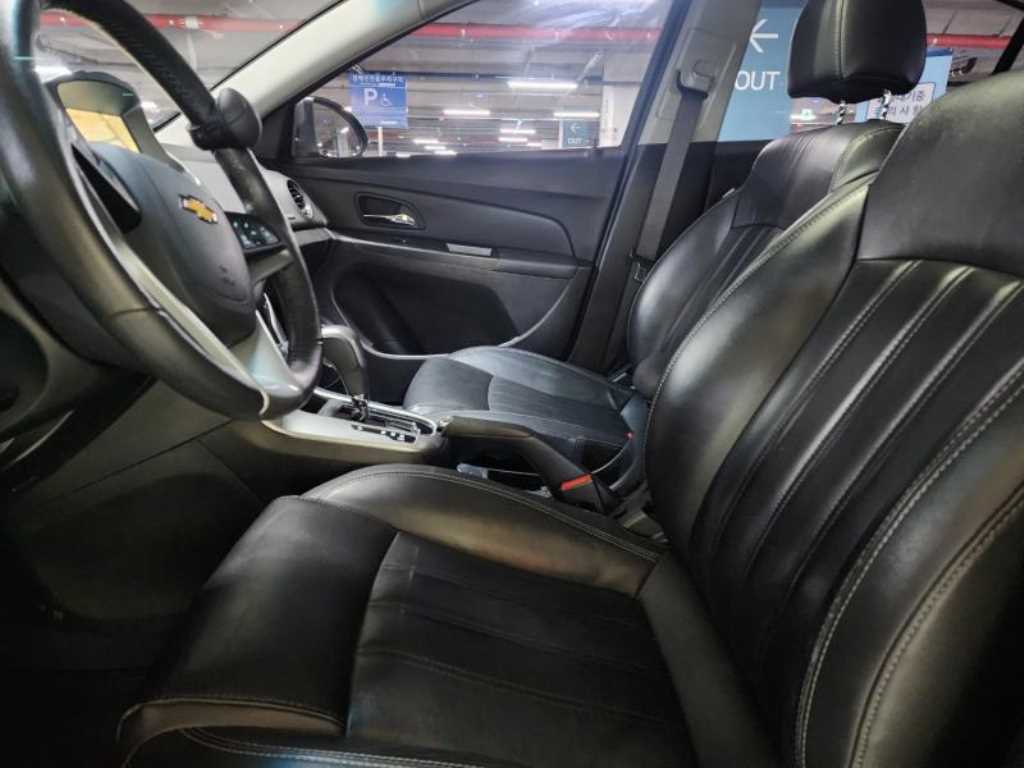 Chevrolet Cruise - Vista 9