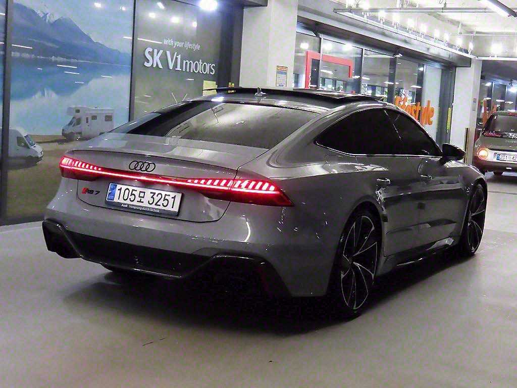 Audi RS7 - Vista 4