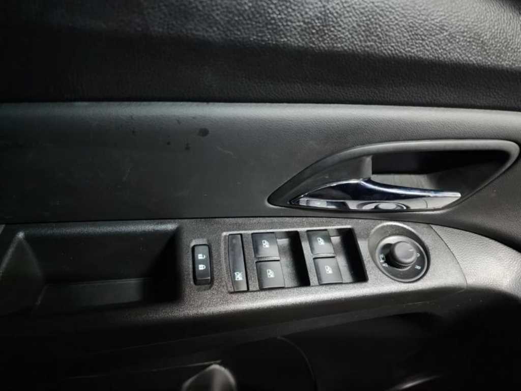 Chevrolet Cruise 2016 Gris - Importación desde Corea - HF Imports Iquique - Foto 13