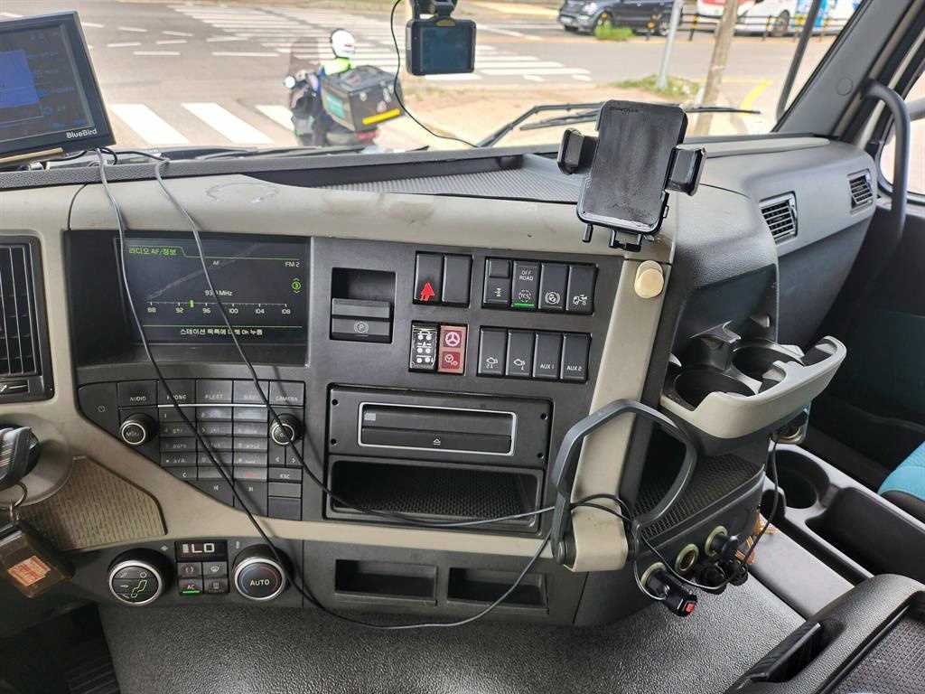 medium and large cargo Cargo 2015 Amarillo - Importación desde Corea - HF Imports Iquique - Foto 20