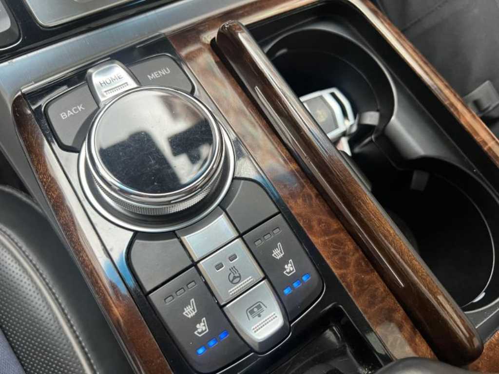 Genesis EQ900 2016 - Importación desde Corea - HF Imports Iquique - Foto 15