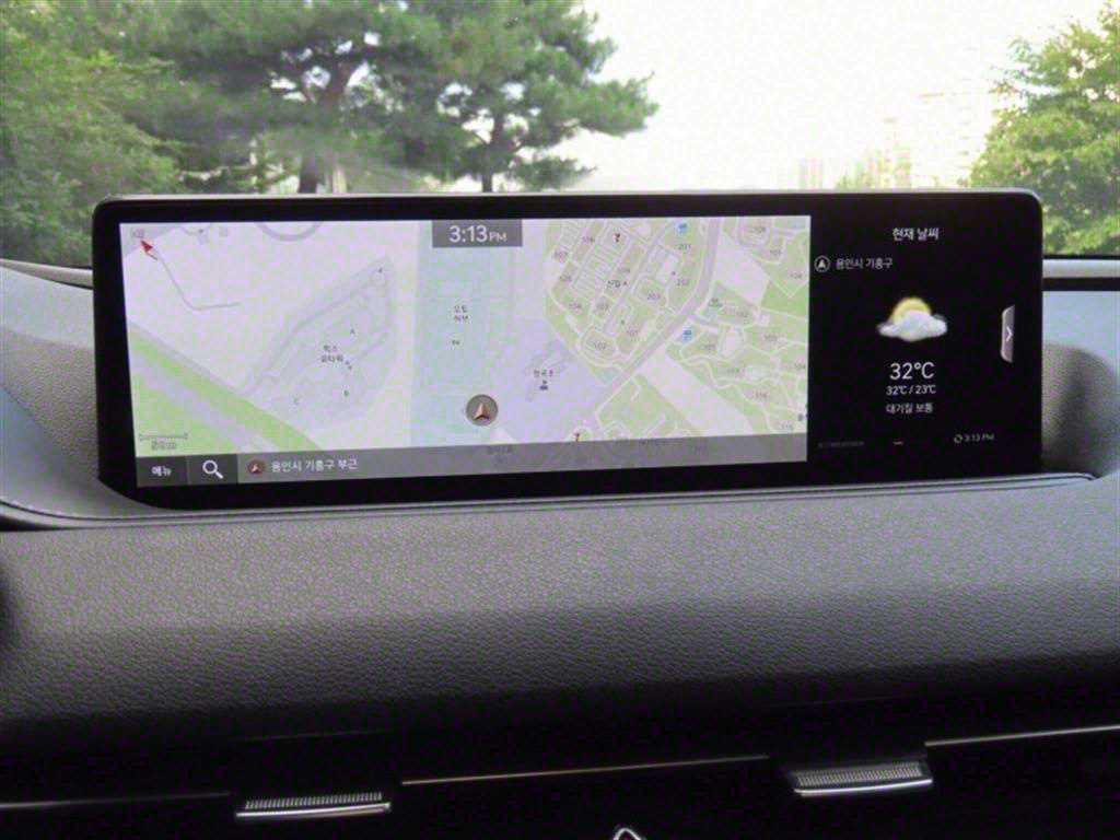 Genesis G80 - Vista 8