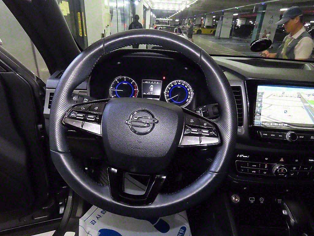 Ssangyong Rexton - Vista 8