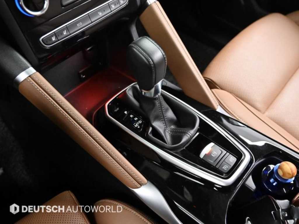 SAMSUNG QM6 - Vista 9