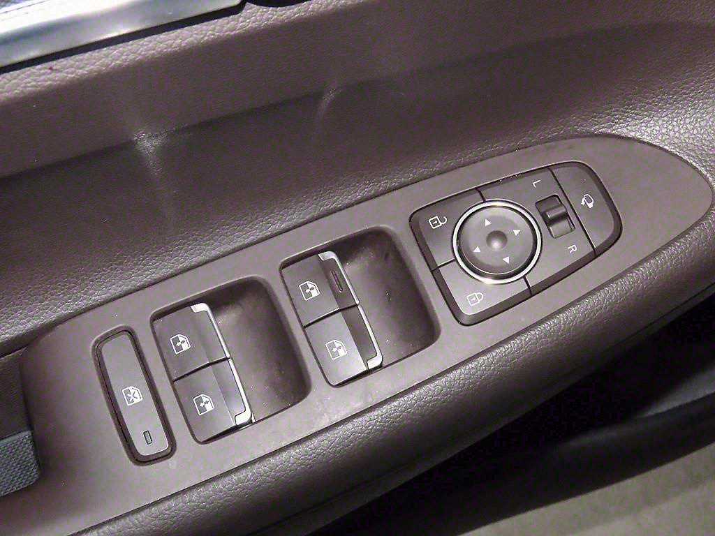 HYUNDAI Grandeur 2020 Blanco - Importación desde Corea - HF Imports Iquique - Foto 13