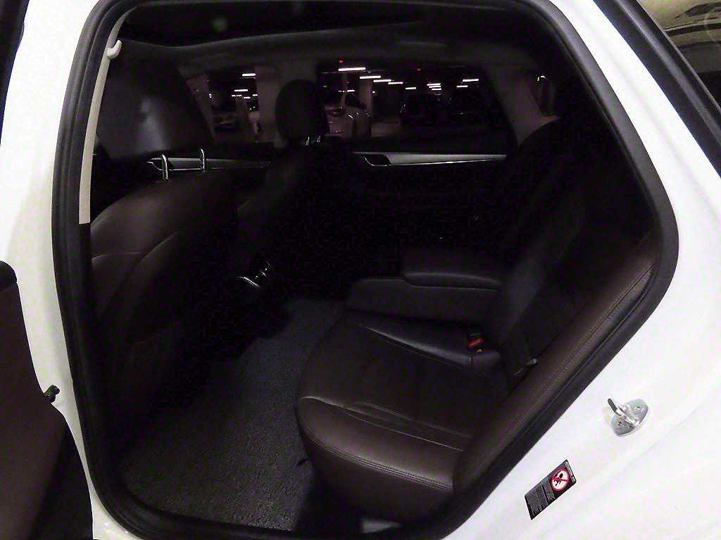 HYUNDAI Grandeur - Vista 7