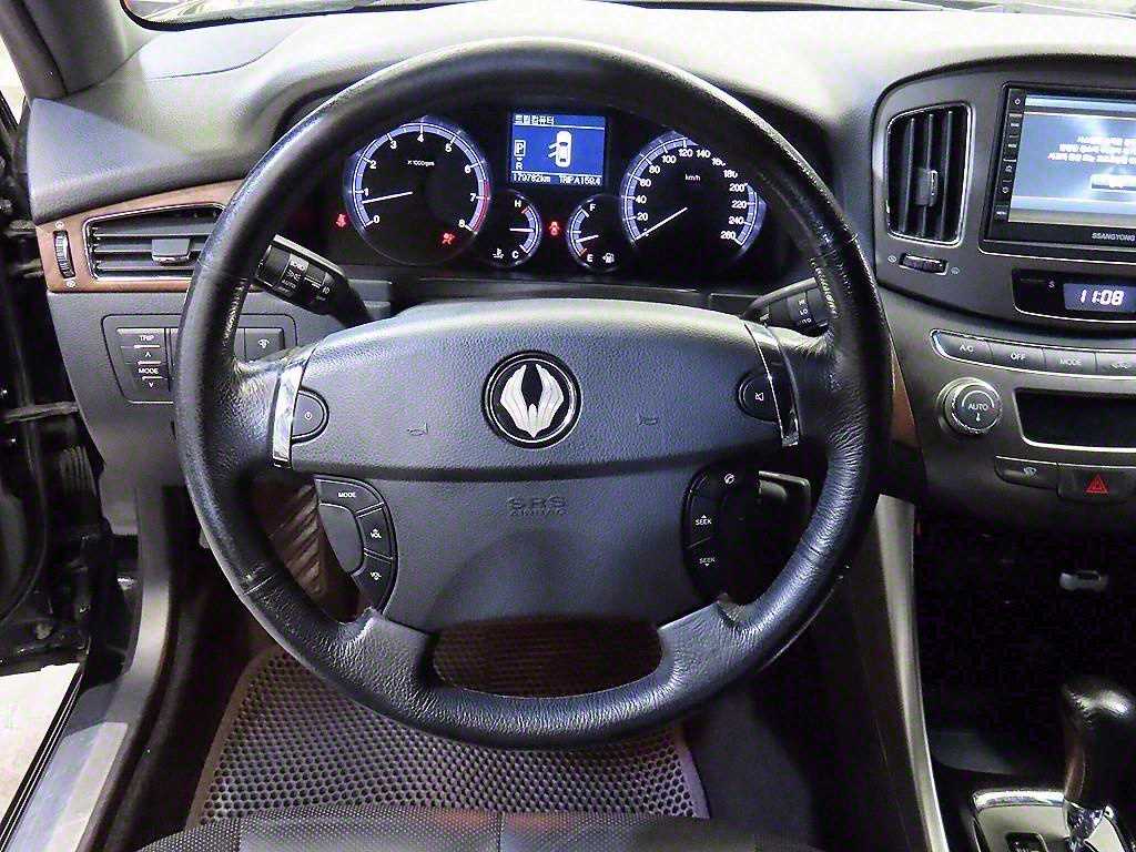 Ssangyong Chairman - Vista 8