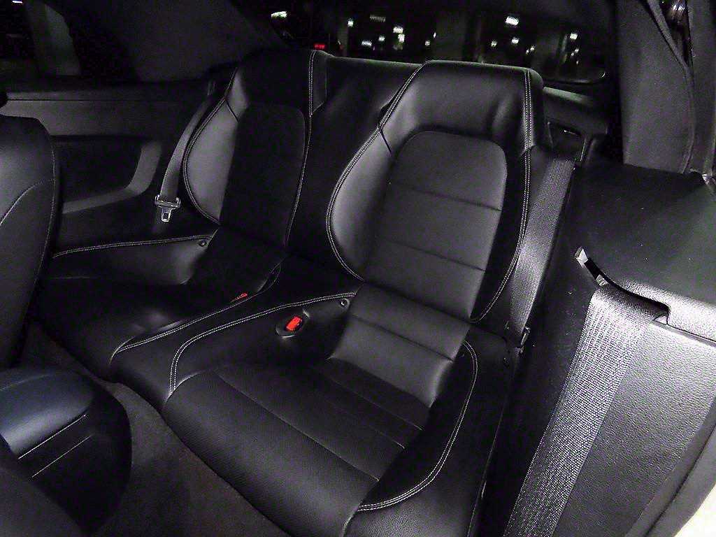 Ford Mustang - Vista 9