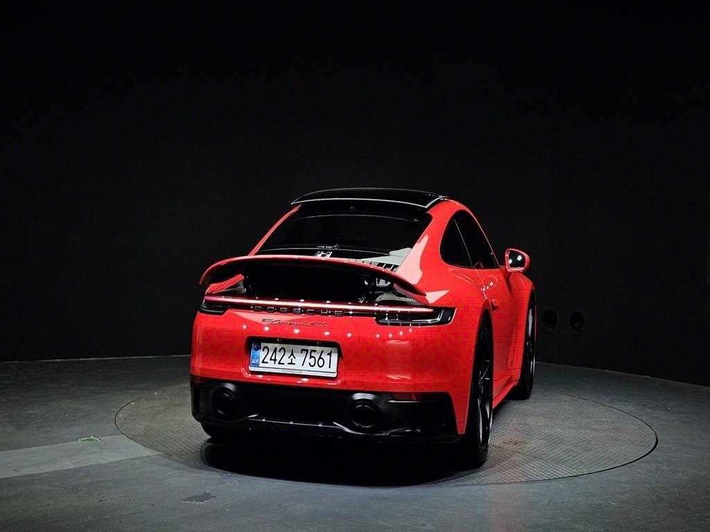 Porsche 911 - Vista 4