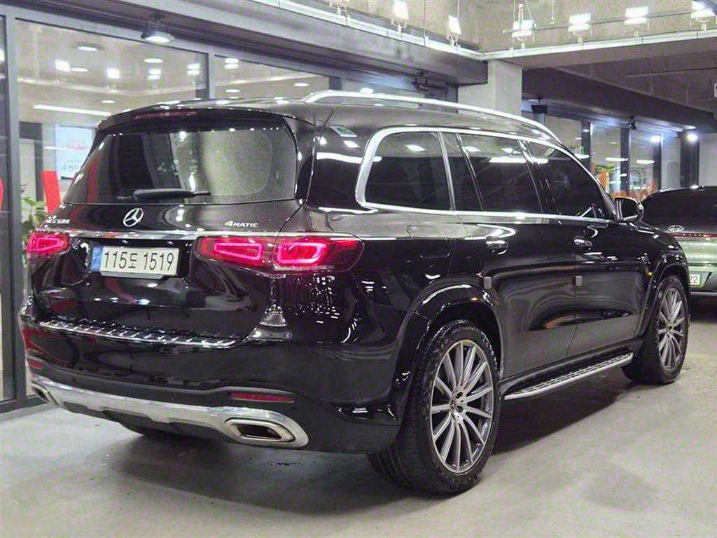 Mercedes Benz GLS Class - Vista 4