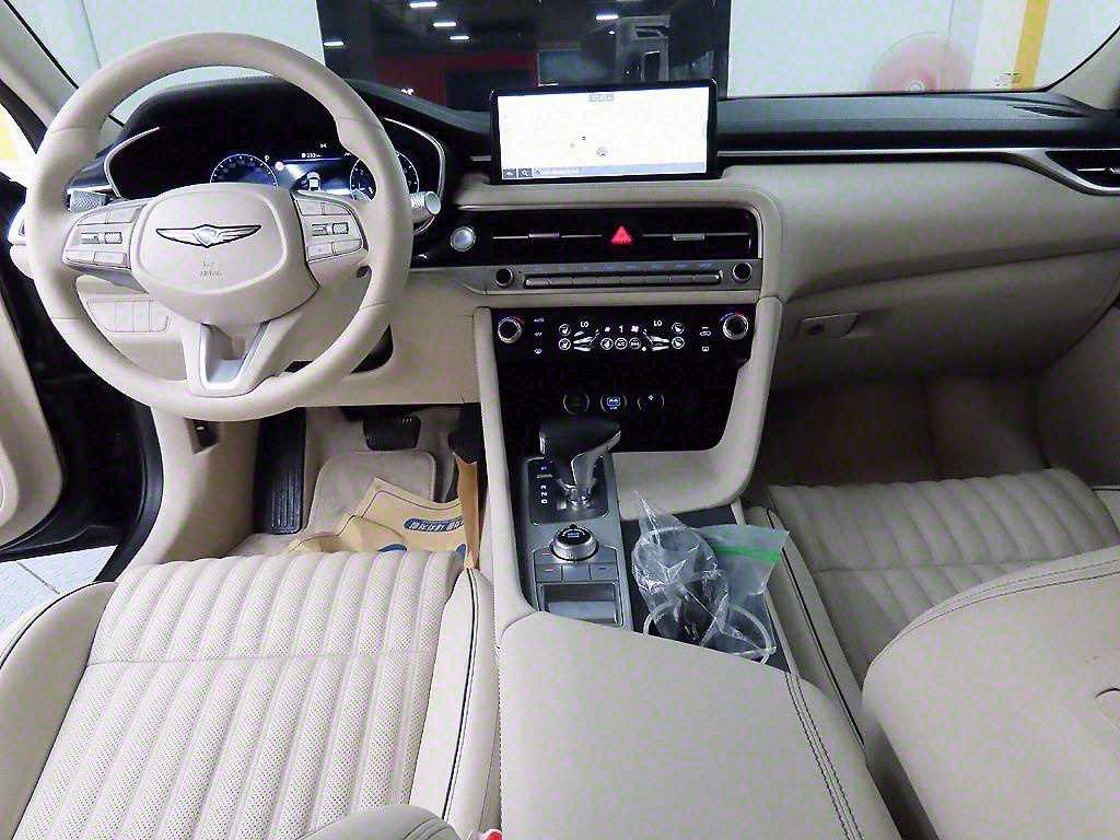 Genesis G70 - Vista 7