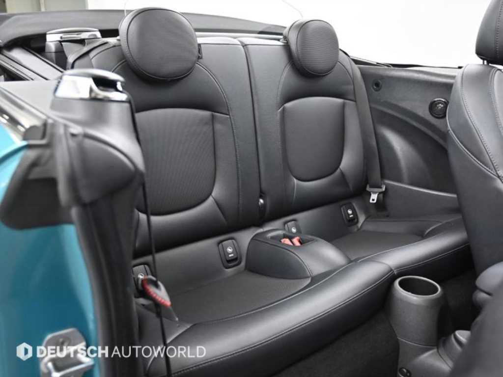 Mini Cooper Convertible - Vista 12