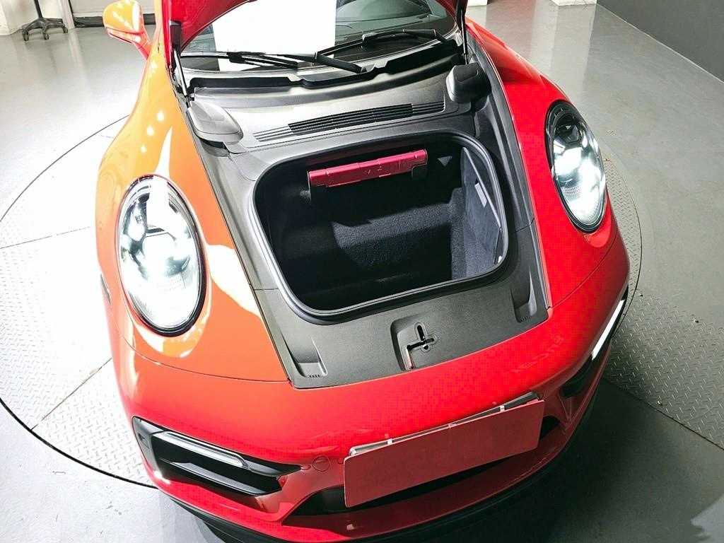 Porsche 911 - Vista 6