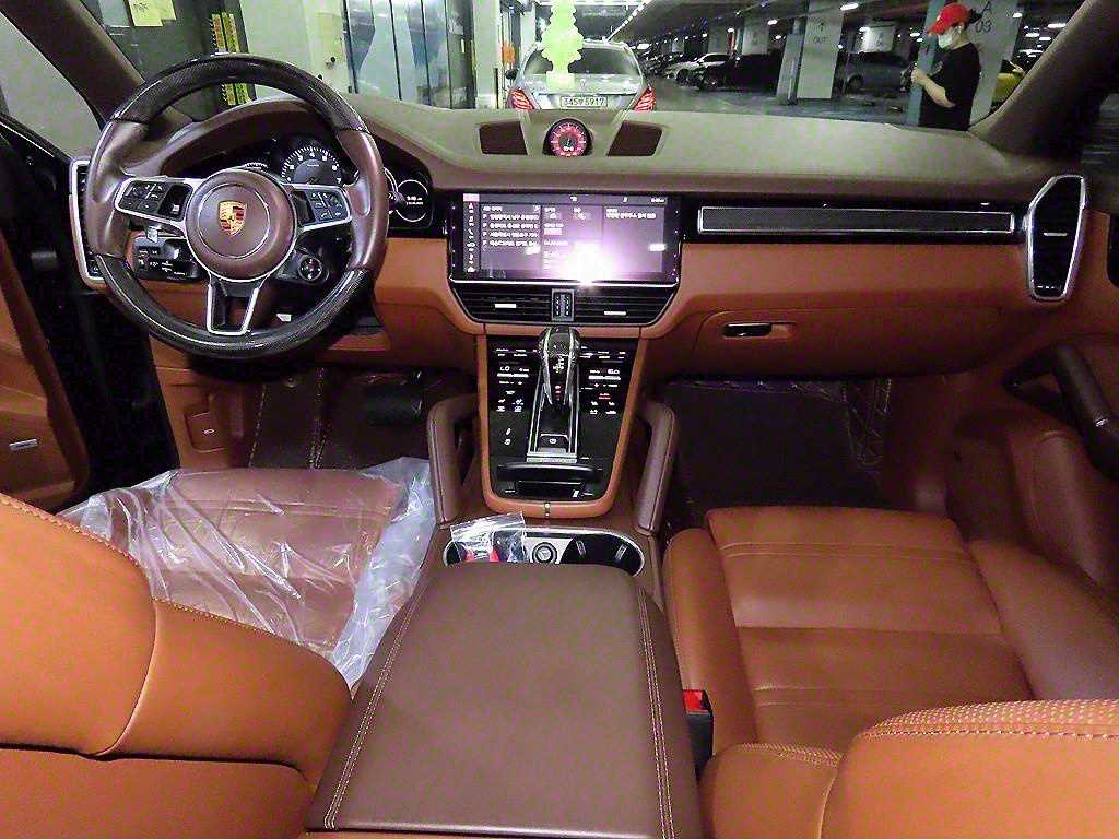 Porsche Cayenne - Vista 10