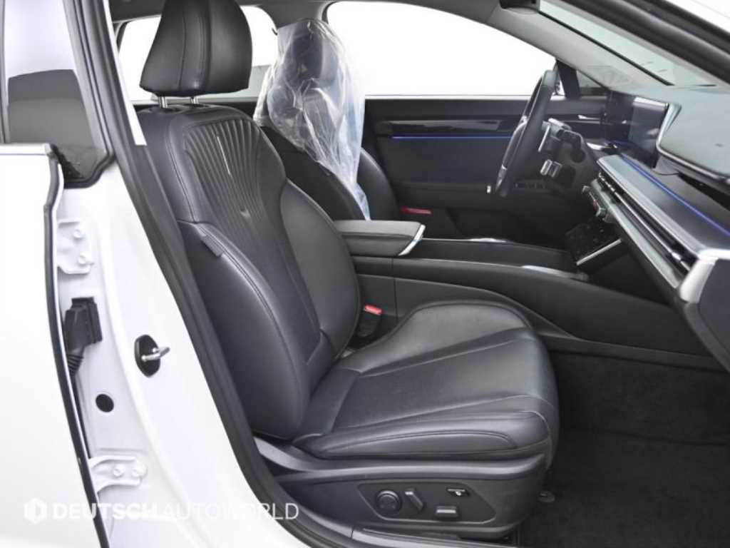 HYUNDAI Grandeur - Vista 10