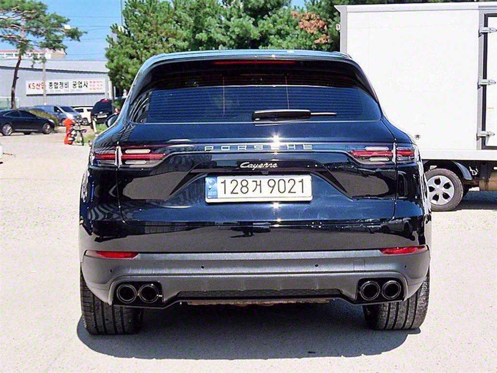 Porsche Cayenne - Vista 4