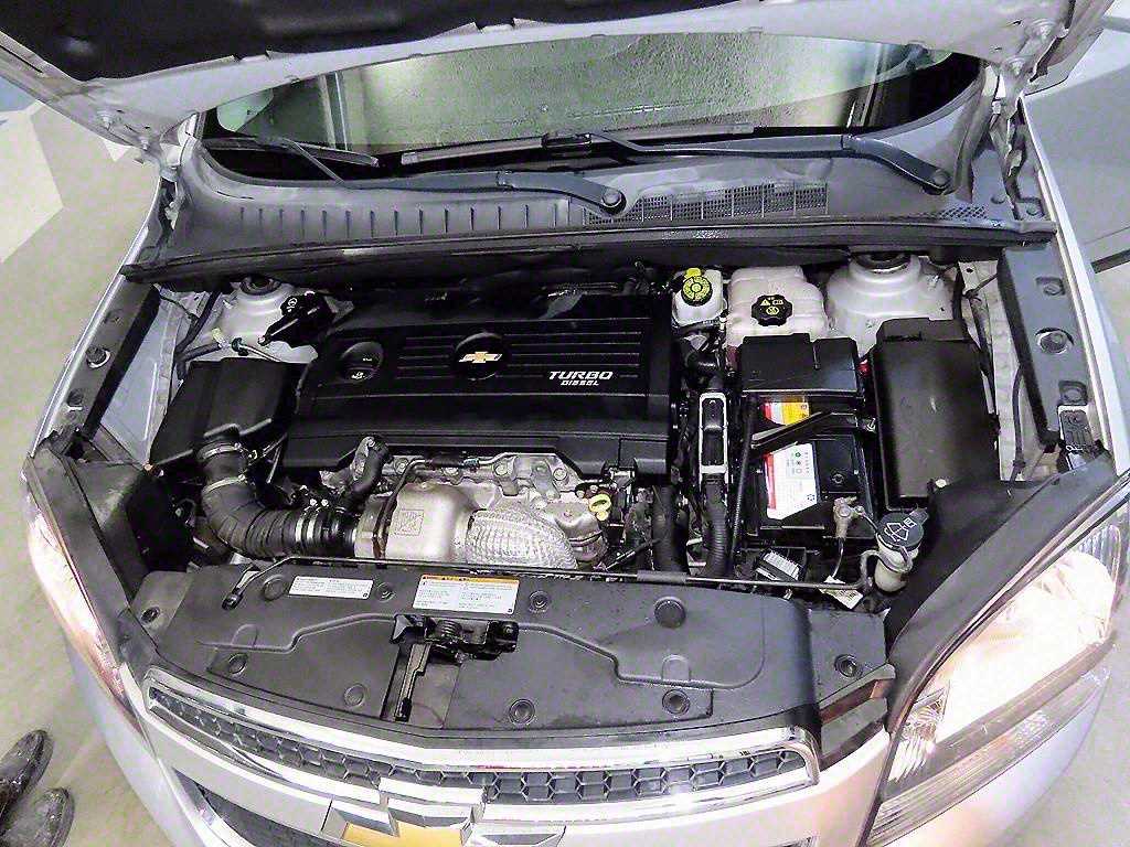 Chevrolet Orlando 2012 Plateado - Importación desde Corea - HF Imports Iquique - Foto 17