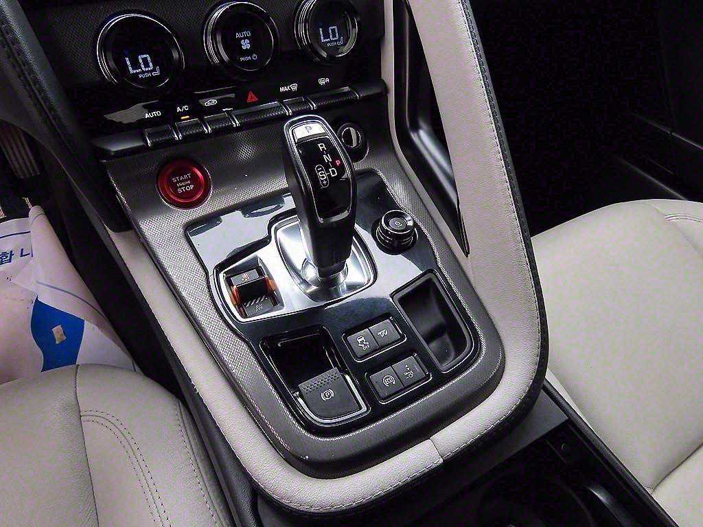 Jaguar F-TYPE - Vista 9