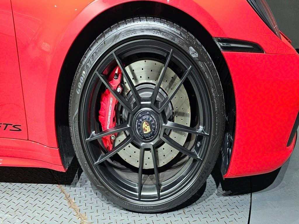 Porsche 911 - Vista 5