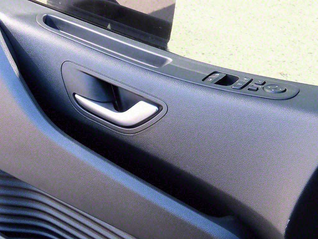 HYUNDAI Staria - Vista 12