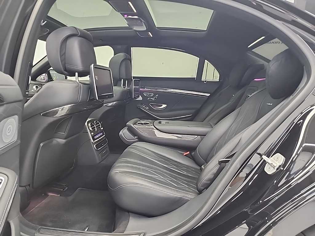 Mercedes Benz S Class - Vista 12