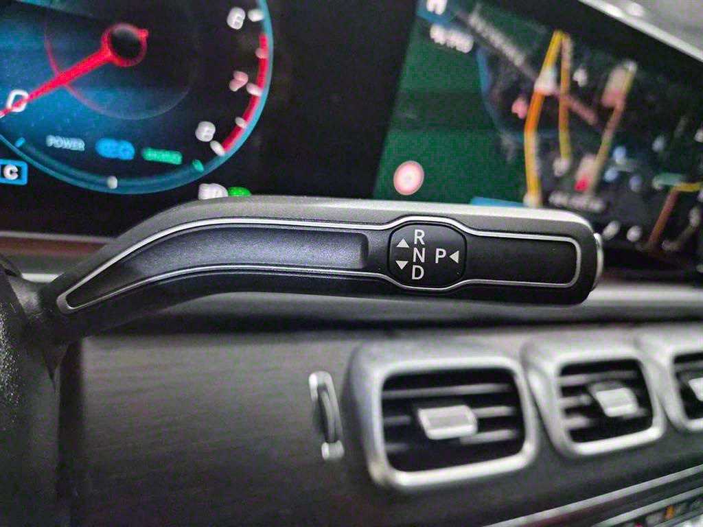 Mercedes Benz GLS Class - Vista 10