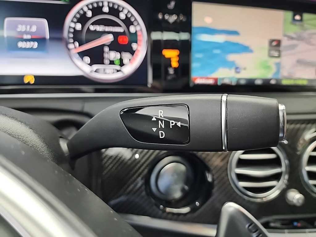 Mercedes Benz S Class - Vista 8