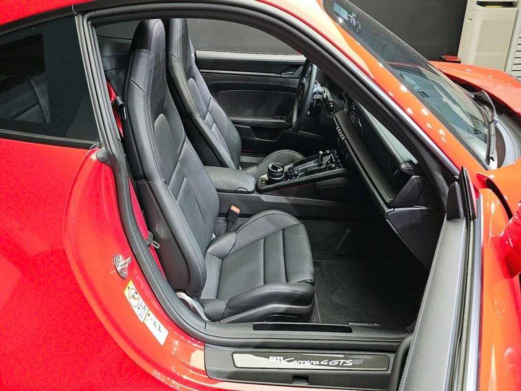 Porsche 911 - Vista 12